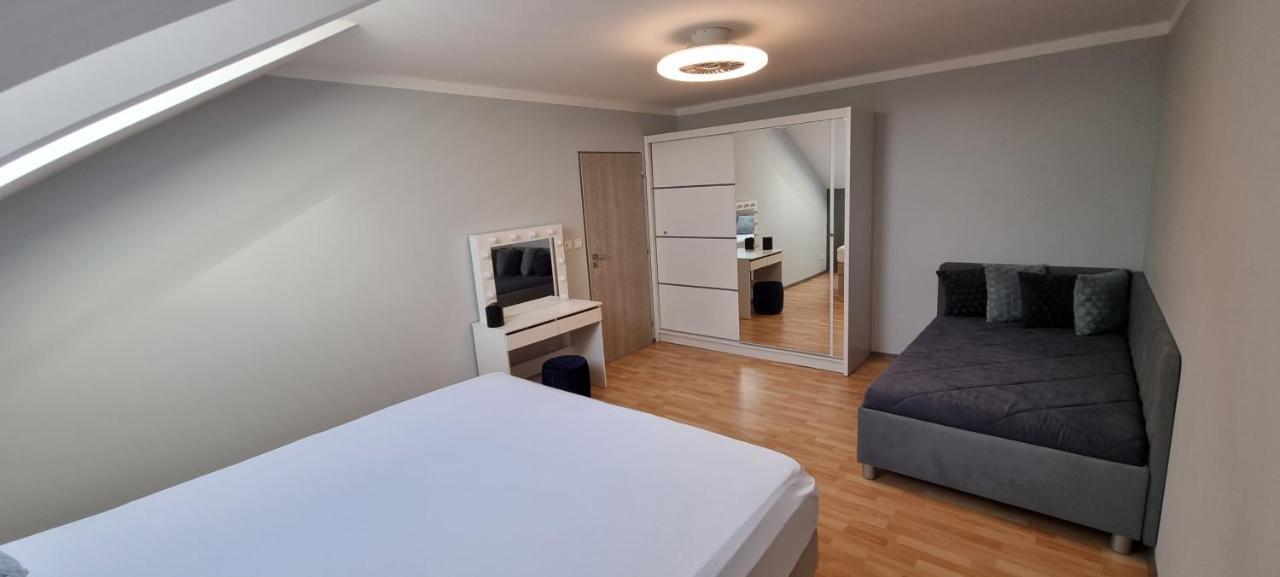 Apartman Viktorie Daire Mikulov Dış mekan fotoğraf