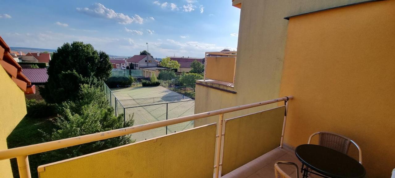 Apartman Viktorie Daire Mikulov Dış mekan fotoğraf