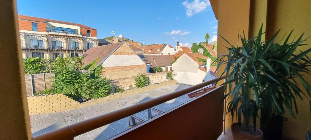 Apartman Viktorie Daire Mikulov Dış mekan fotoğraf